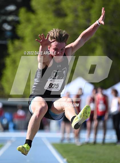 Thumbnail 2 in BYU Invitational photogallery.
