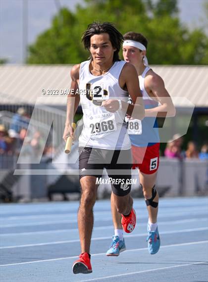 Thumbnail 3 in BYU Invitational photogallery.