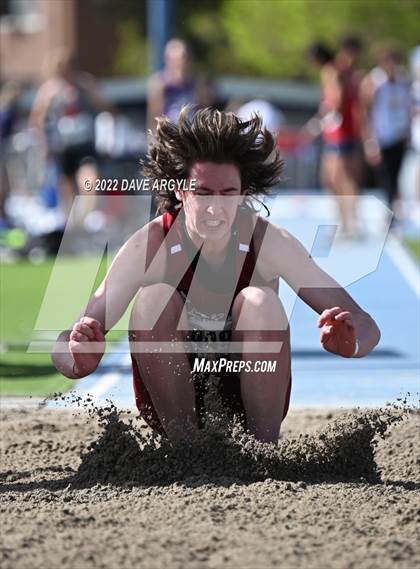 Thumbnail 3 in BYU Invitational photogallery.