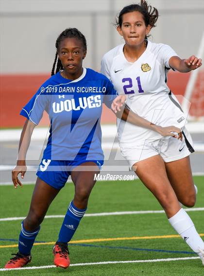 Thumbnail 1 in Queen Creek vs Chandler (Coyote Classic Tournament) photogallery.