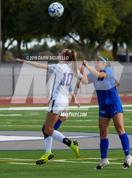 Thumbnail 2 in Queen Creek vs Chandler (Coyote Classic Tournament) photogallery.