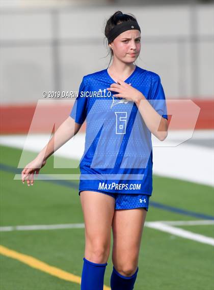 Thumbnail 3 in Queen Creek vs Chandler (Coyote Classic Tournament) photogallery.