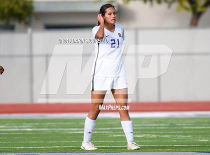 Thumbnail 2 in Queen Creek vs Chandler (Coyote Classic Tournament) photogallery.