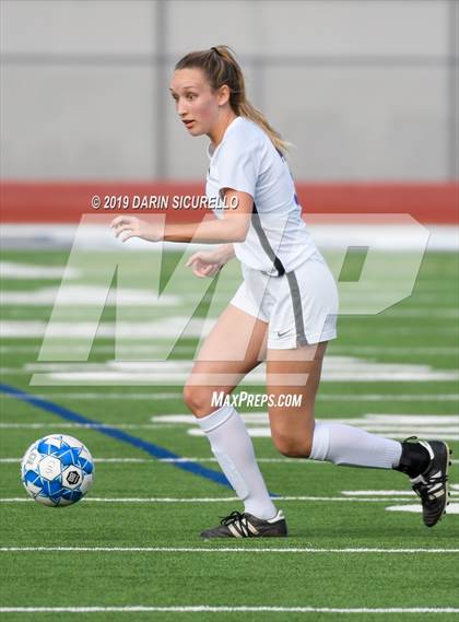 Thumbnail 1 in Queen Creek vs Chandler (Coyote Classic Tournament) photogallery.