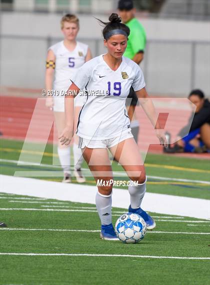 Thumbnail 2 in Queen Creek vs Chandler (Coyote Classic Tournament) photogallery.