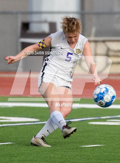 Thumbnail 1 in Queen Creek vs Chandler (Coyote Classic Tournament) photogallery.