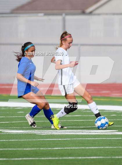 Thumbnail 1 in Queen Creek vs Chandler (Coyote Classic Tournament) photogallery.