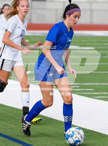 Thumbnail 2 in Queen Creek vs Chandler (Coyote Classic Tournament) photogallery.