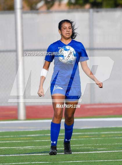 Thumbnail 1 in Queen Creek vs Chandler (Coyote Classic Tournament) photogallery.