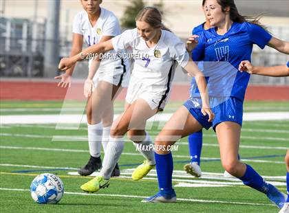 Thumbnail 2 in Queen Creek vs Chandler (Coyote Classic Tournament) photogallery.