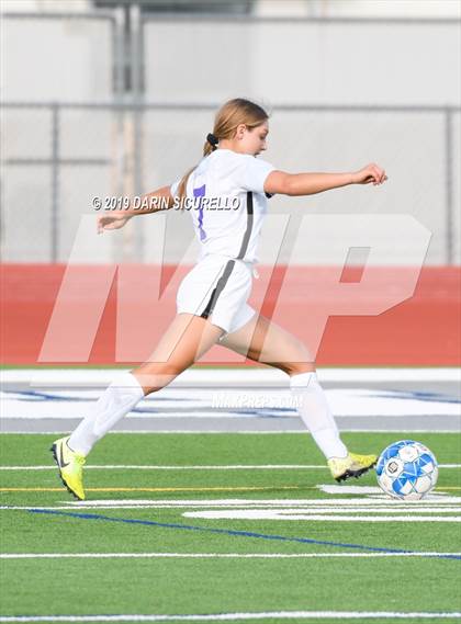 Thumbnail 1 in Queen Creek vs Chandler (Coyote Classic Tournament) photogallery.