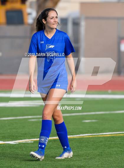Thumbnail 1 in Queen Creek vs Chandler (Coyote Classic Tournament) photogallery.