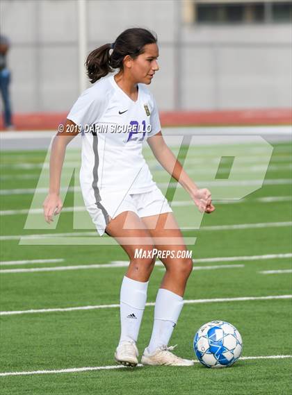 Thumbnail 2 in Queen Creek vs Chandler (Coyote Classic Tournament) photogallery.