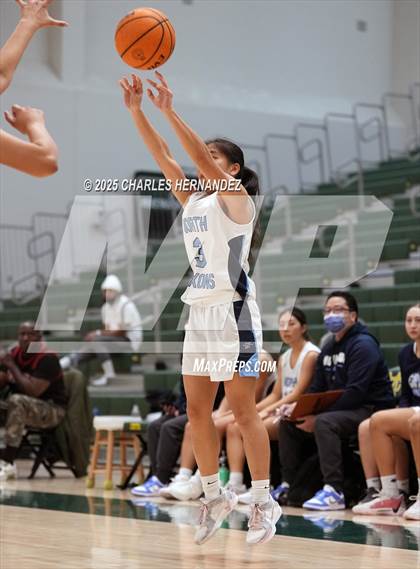 Thumbnail 1 in Glendora vs North (Mira Costa Classic) photogallery.