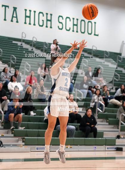 Thumbnail 2 in Glendora vs North (Mira Costa Classic) photogallery.