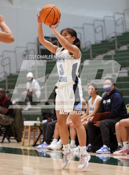 Thumbnail 3 in Glendora vs North (Mira Costa Classic) photogallery.