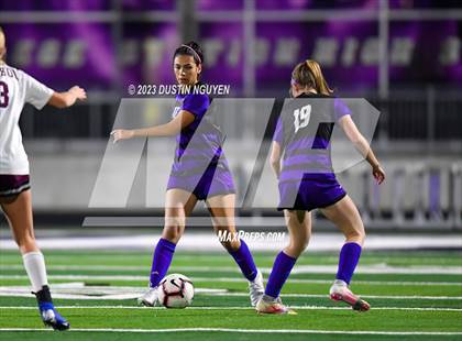 Thumbnail 2 in A&M Consolidated @ College Station photogallery.