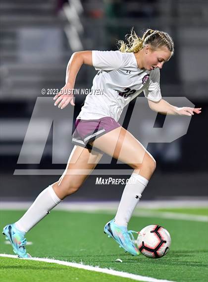 Thumbnail 3 in A&M Consolidated @ College Station photogallery.