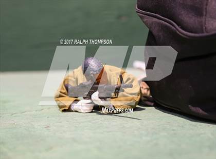 Thumbnail 3 in Valley Christian vs. Venture Academy (CIF SJS D7 Final) photogallery.