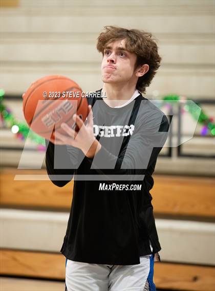 Thumbnail 3 in Del Norte @ Anderson (Anderson Tournament) photogallery.