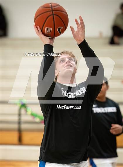 Thumbnail 2 in Del Norte @ Anderson (Anderson Tournament) photogallery.