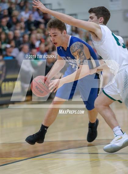 Thumbnail 1 in Fruita Monument vs. Mountain Vista (CHSAA 5A Sweet 16) photogallery.