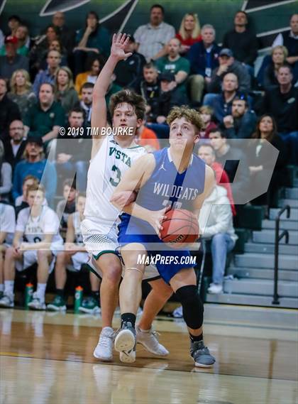 Thumbnail 1 in Fruita Monument vs. Mountain Vista (CHSAA 5A Sweet 16) photogallery.