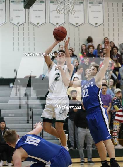 Thumbnail 1 in Fruita Monument vs. Mountain Vista (CHSAA 5A Sweet 16) photogallery.