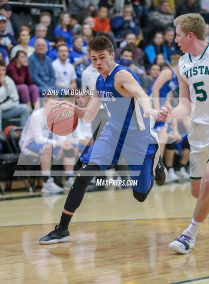 Thumbnail 3 in Fruita Monument vs. Mountain Vista (CHSAA 5A Sweet 16) photogallery.