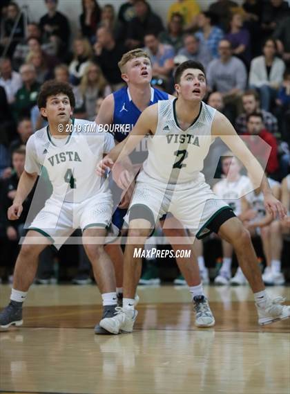 Thumbnail 2 in Fruita Monument vs. Mountain Vista (CHSAA 5A Sweet 16) photogallery.