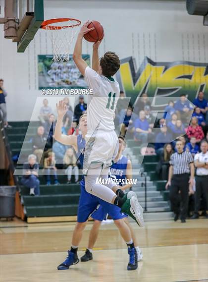 Thumbnail 1 in Fruita Monument vs. Mountain Vista (CHSAA 5A Sweet 16) photogallery.