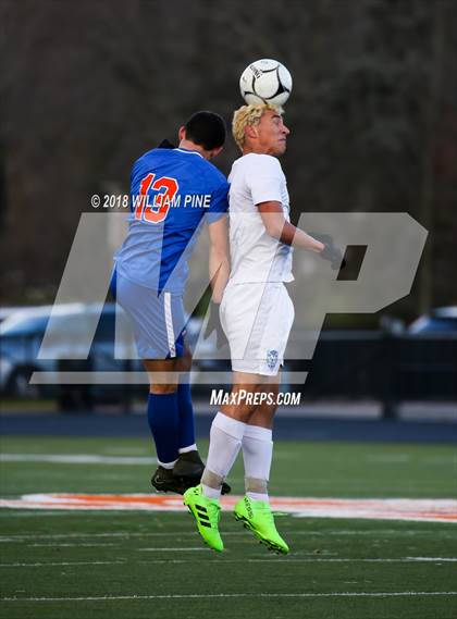 Thumbnail 2 in SS Seward vs. Geneseo (NYSPHSAA Class C Semifinal) photogallery.