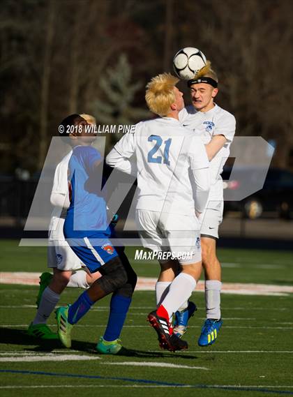 Thumbnail 2 in SS Seward vs. Geneseo (NYSPHSAA Class C Semifinal) photogallery.