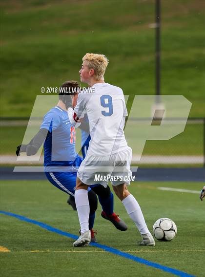 Thumbnail 2 in SS Seward vs. Geneseo (NYSPHSAA Class C Semifinal) photogallery.