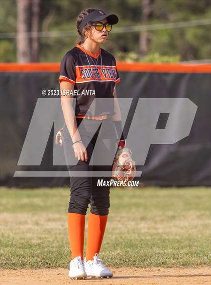 Thumbnail 3 in Jack Britt @ South View photogallery.