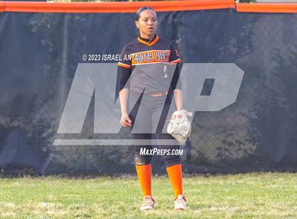 Thumbnail 2 in Jack Britt @ South View photogallery.