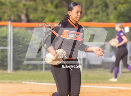 Thumbnail 3 in Jack Britt @ South View photogallery.
