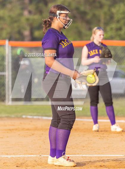 Thumbnail 3 in Jack Britt @ South View photogallery.