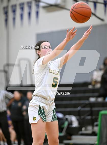 Thumbnail 3 in Archbishop Riordan vs. San Ramon Valley (St. Mary's MLK Classic) photogallery.