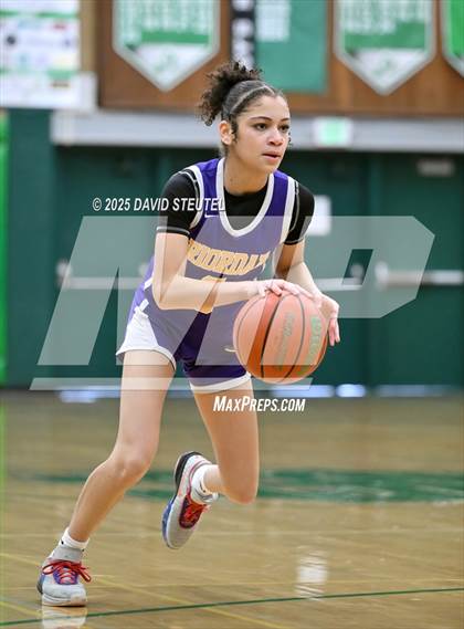 Thumbnail 3 in Archbishop Riordan vs. San Ramon Valley (St. Mary's MLK Classic) photogallery.
