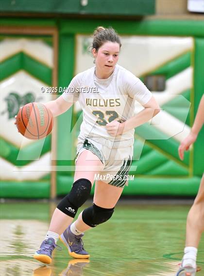 Thumbnail 2 in Archbishop Riordan vs. San Ramon Valley (St. Mary's MLK Classic) photogallery.