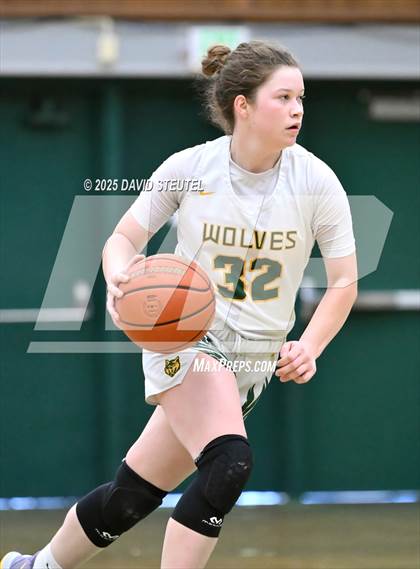 Thumbnail 2 in Archbishop Riordan vs. San Ramon Valley (St. Mary's MLK Classic) photogallery.