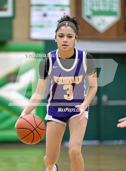 Thumbnail 3 in Archbishop Riordan vs. San Ramon Valley (St. Mary's MLK Classic) photogallery.