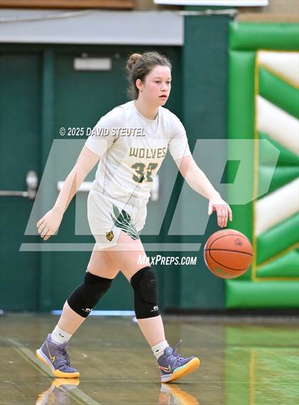 Thumbnail 2 in Archbishop Riordan vs. San Ramon Valley (St. Mary's MLK Classic) photogallery.