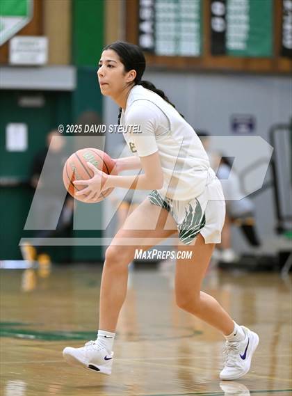 Thumbnail 1 in Archbishop Riordan vs. San Ramon Valley (St. Mary's MLK Classic) photogallery.