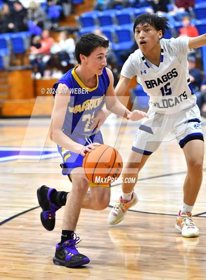 Thumbnail 2 in Haileyville @ Braggs photogallery.