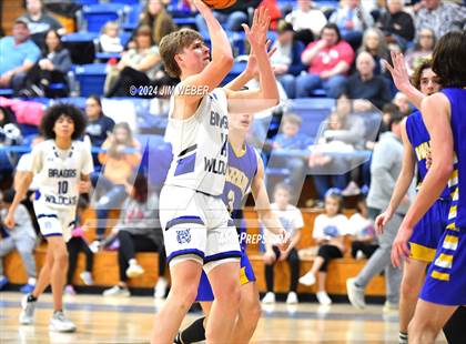 Thumbnail 3 in Haileyville @ Braggs photogallery.
