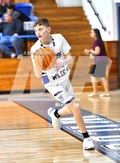 Thumbnail 2 in Haileyville @ Braggs photogallery.