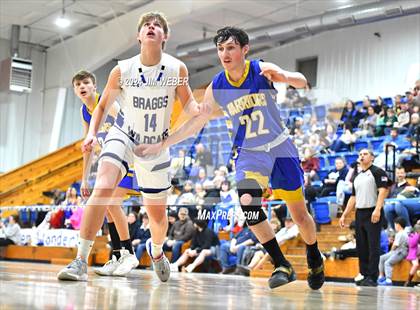 Thumbnail 1 in Haileyville @ Braggs photogallery.