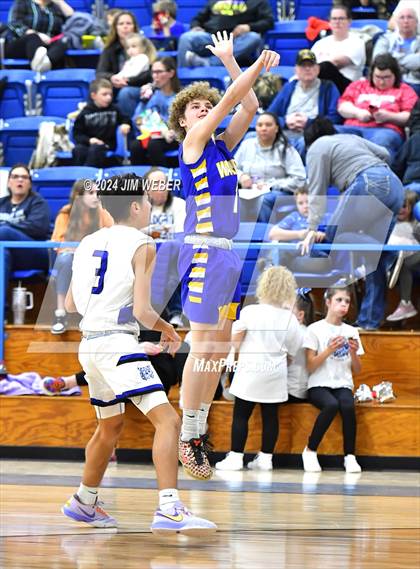 Thumbnail 1 in Haileyville @ Braggs photogallery.